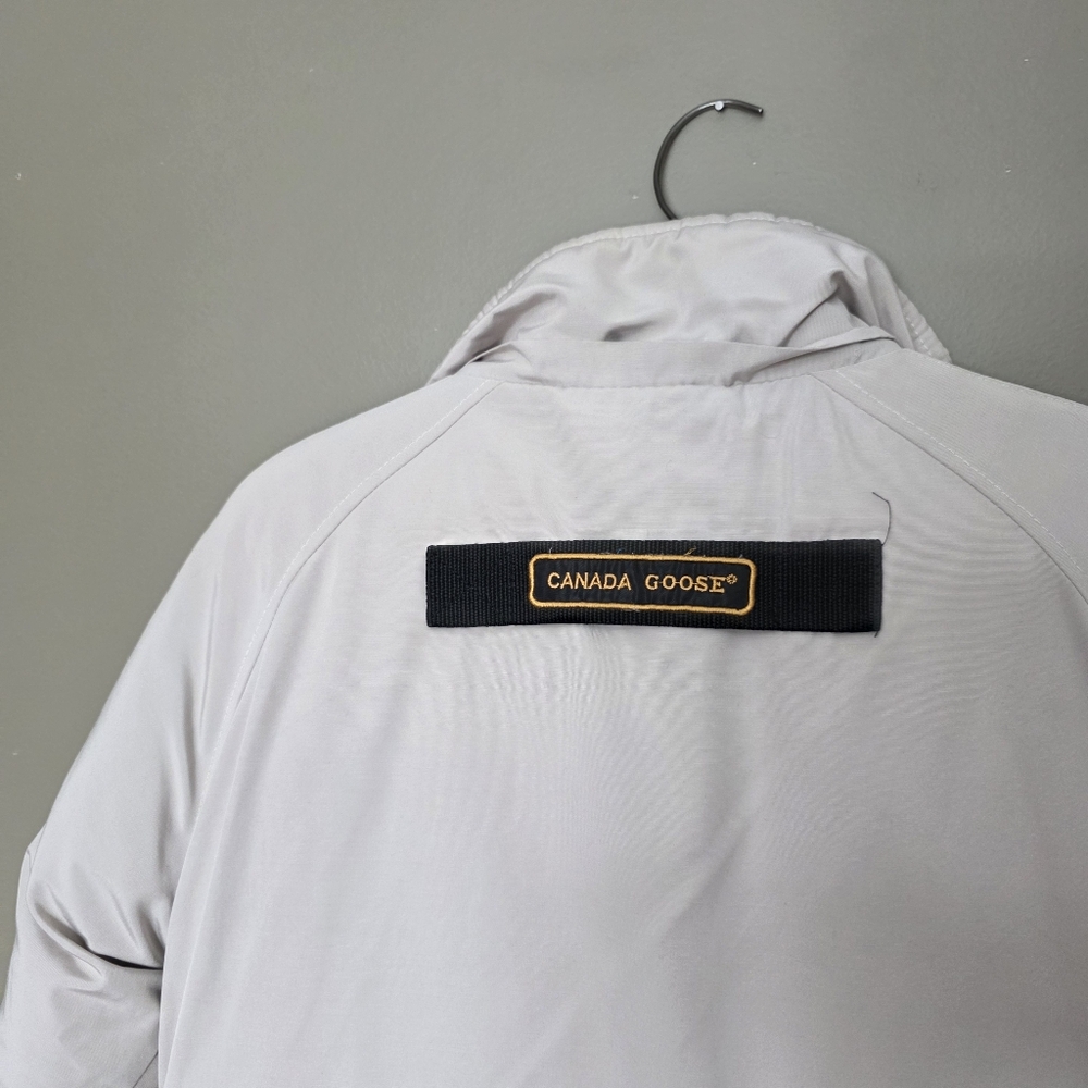 CANADA GOOSE | Cream Expedition Parka – Women’s XL - Picture 12 of 14
